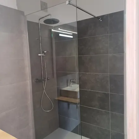 Cinque Arcate 3* Galeria (Corsica)