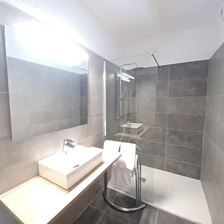 Cinque Arcate Galeria (Corsica)