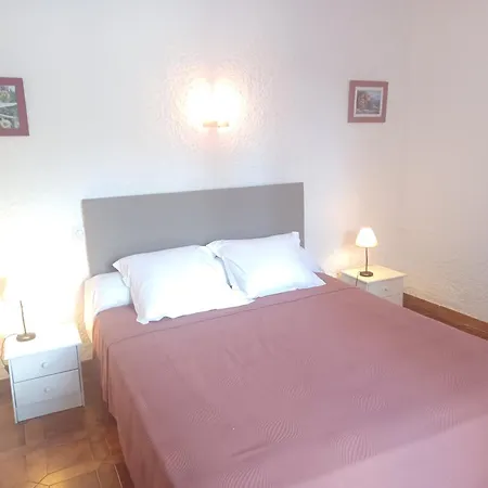 新科阿凯特酒店 3*