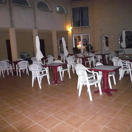 Hotel Cinque Arcate Galeria (Corsica)