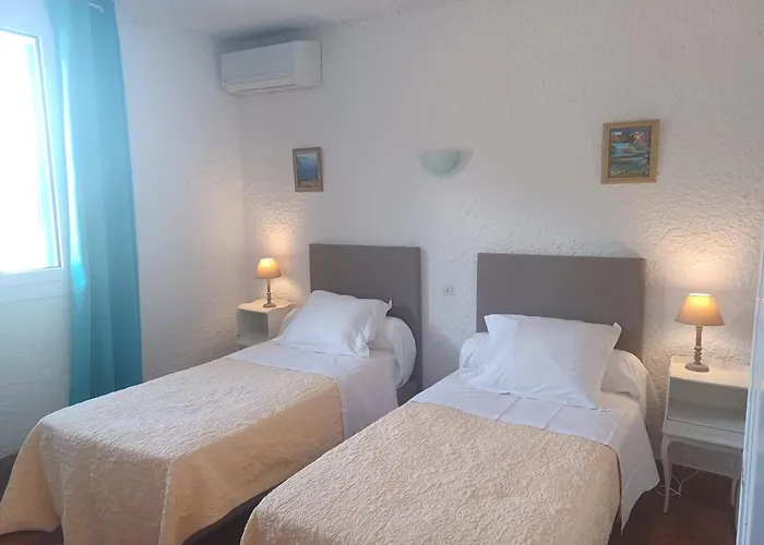 Cinque Arcate Galeria (Corsica)