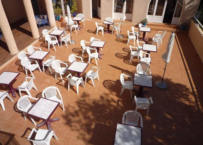 Cinque Arcate